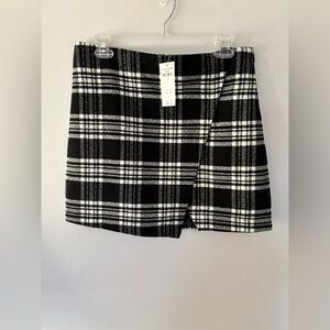 Abercrombie & Fitch Y2K Wool Mini Skirt School Girl Plaid Black White size 10